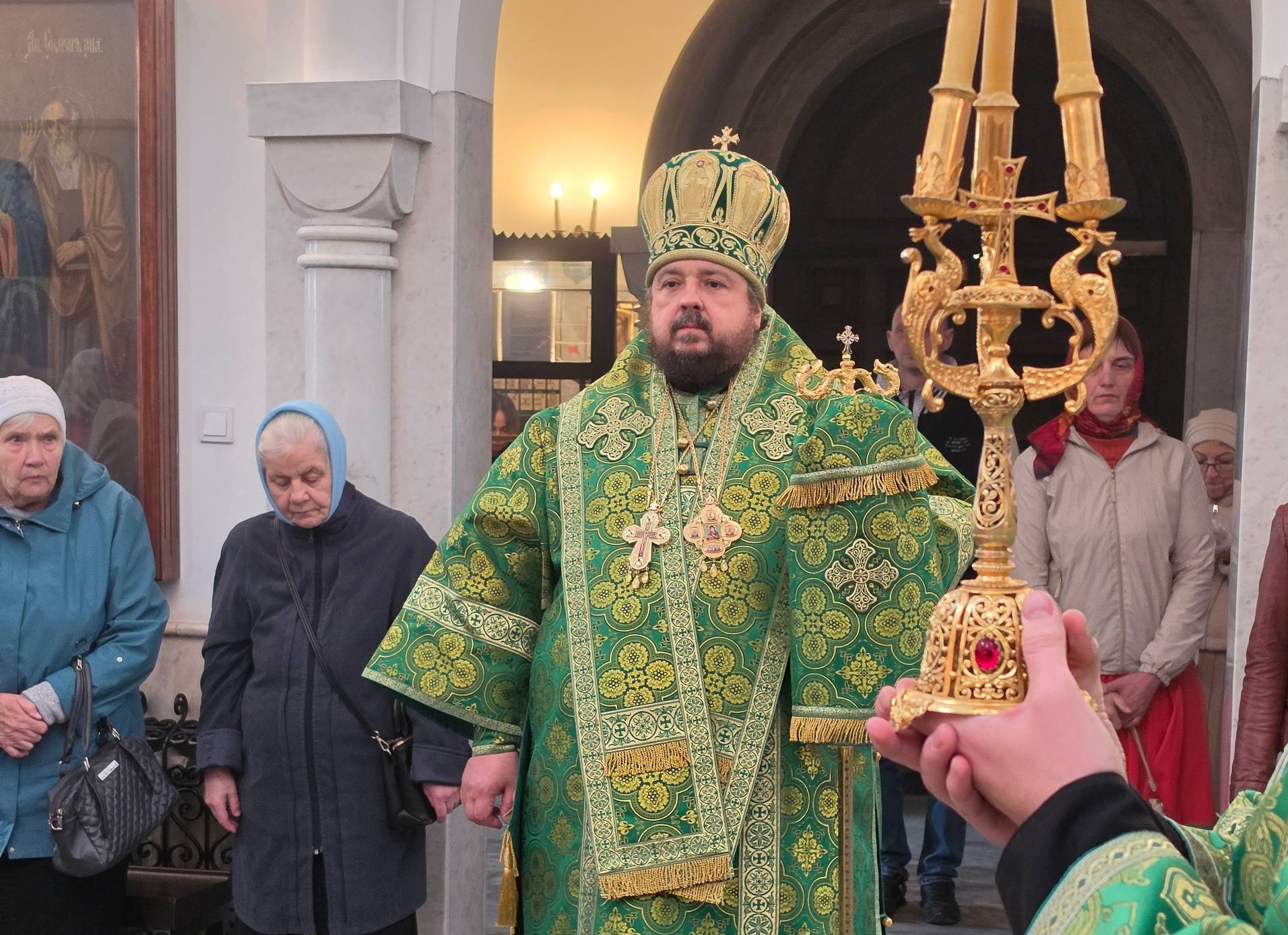 Божественная литургия в день преставления прп. Сергия, игумена Радонежского