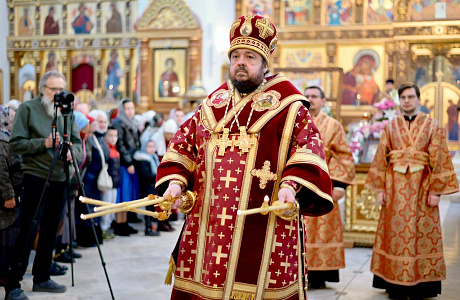 Богослужение в праздник Воздвижения Честного и Животворящего Креста Господня