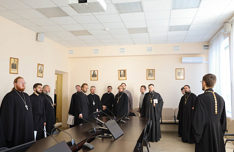 Курсы повышения квалификации преподавателей литургики прошли в Воронежской духовной семинарии