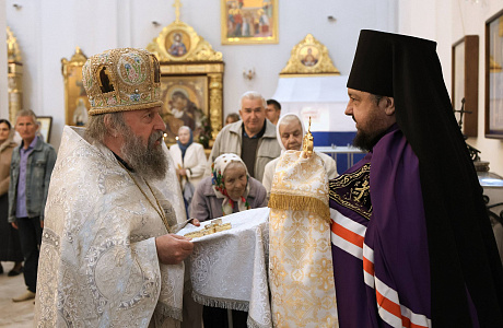 В день памяти святителя Николая Чудотворца епископ Несвижский Авксентий совершил Божественную литургию в храме иконы Божией Матери «Всех Скорбящих Радость» г.Минска
