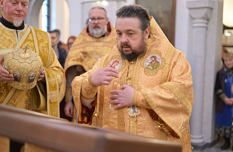 Богослужение в день памяти Апостола и Евангелиста Иоанна Богослова